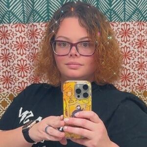 Meet your Posher, Ashlie